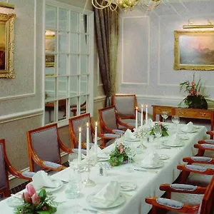 Maritim Grand Hotel
